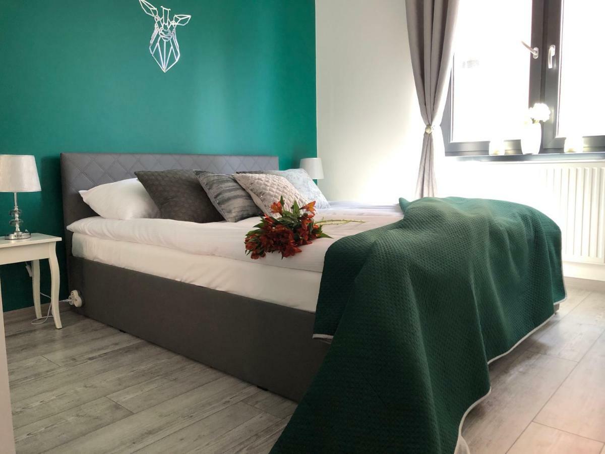 ילנייה גורה Apartament Joanny Bator מראה חיצוני תמונה
